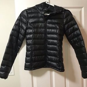 Aritzia Parklife Black Puffer Jacket
